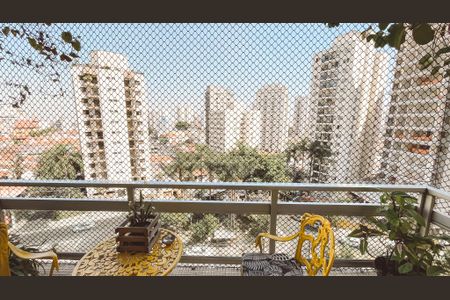 Apartamento à venda com 120m², 3 quartos e 2 vagas Apartamento à venda com 120m², 3 quartos e 2 vagasVaranda da Sala