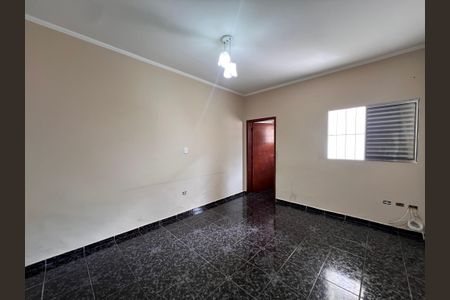 Casa à venda com 250m², 3 quartos e 2 vagas Casa à venda com 250m², 3 quartos e 2 vagasCasa 2 - Quarto