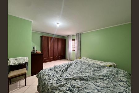 Casa à venda com 250m², 3 quartos e 2 vagas Casa à venda com 250m², 3 quartos e 2 vagasQuarto 1