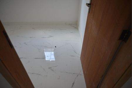 Apartamento à venda com 100m², 2 quartos e 2 vagasQuarto 1