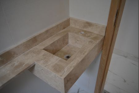 Apartamento à venda com 100m², 2 quartos e 2 vagasBanheiro Social