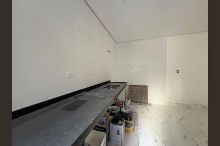 Apartamento à venda com 90m², 2 quartos e 2 vagas Apartamento à venda com 90m², 2 quartos e 2 vagasCozinha