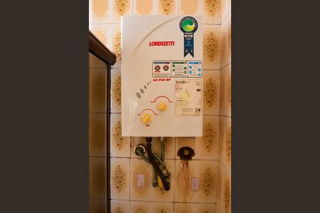 Casa à venda com 236m², 3 quartos e 1 vaga Casa à venda com 236m², 3 quartos e 1 vagaBanheiro Social