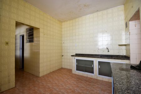 Casa à venda com 236m², 3 quartos e 1 vaga Casa à venda com 236m², 3 quartos e 1 vagaCozinha