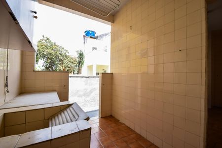 Casa à venda com 236m², 3 quartos e 1 vaga Casa à venda com 236m², 3 quartos e 1 vagaÁrea de Serviço