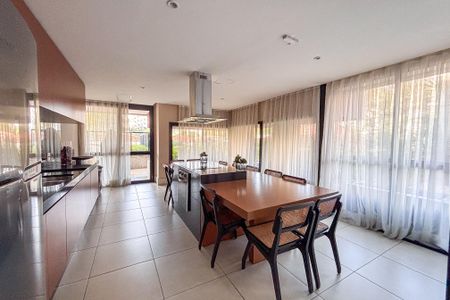 Apartamento à venda com 264m², 3 quartos e 3 vagasÁrea comum