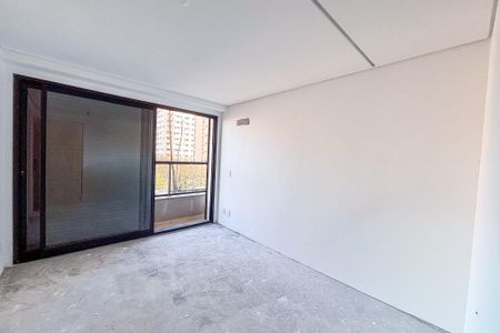 Apartamento à venda com 264m², 3 quartos e 3 vagasSuíte 1