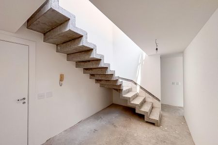 Apartamento à venda com 264m², 3 quartos e 3 vagasEscada