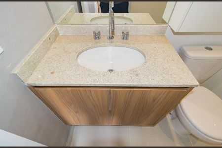 Apartamento para alugar com 31m², 1 quarto e sem vaga Apartamento para alugar com 31m², 1 quarto e sem vagaBanheiro