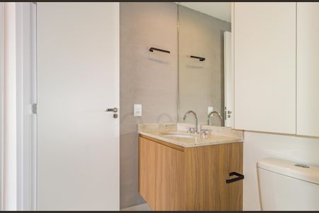 Apartamento para alugar com 31m², 1 quarto e sem vaga Apartamento para alugar com 31m², 1 quarto e sem vagaBanheiro
