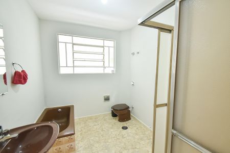 Apartamento para alugar com 129m², 3 quartos e 1 vaga Apartamento para alugar com 129m², 3 quartos e 1 vagaBanheiro