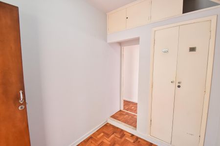 Apartamento para alugar com 129m², 3 quartos e 1 vaga Apartamento para alugar com 129m², 3 quartos e 1 vagaEscritório