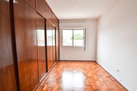 Apartamento para alugar com 129m², 3 quartos e 1 vaga Apartamento para alugar com 129m², 3 quartos e 1 vagaQuarto 1