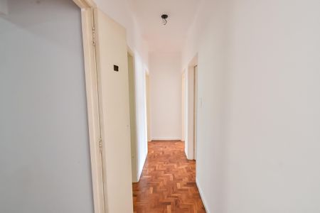 Apartamento para alugar com 129m², 3 quartos e 1 vaga Apartamento para alugar com 129m², 3 quartos e 1 vagaCorredor