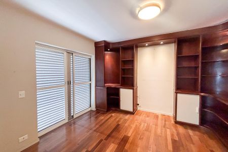 Apartamento à venda com 225m², 3 quartos e 3 vagasSala