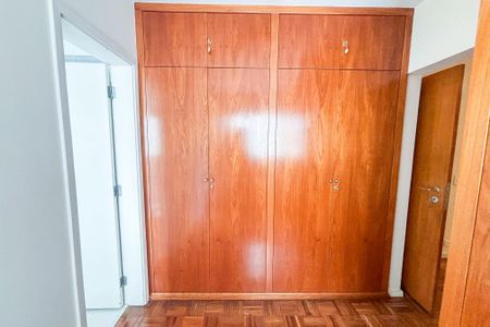 Apartamento à venda com 225m², 3 quartos e 3 vagasSuíte 1