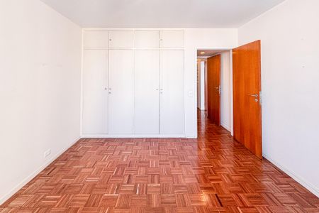 Apartamento à venda com 225m², 3 quartos e 3 vagasSuíte 3