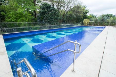 Apartamento à venda com 137m², 3 quartos e 3 vagasÁrea comum - Piscina