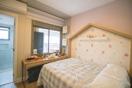 Apartamento à venda com 137m², 3 quartos e 3 vagasSuíte 1