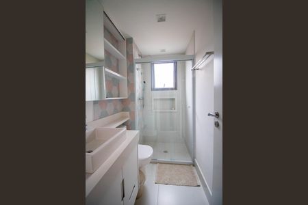 Apartamento à venda com 137m², 3 quartos e 3 vagasBanheiro da Suíte 1