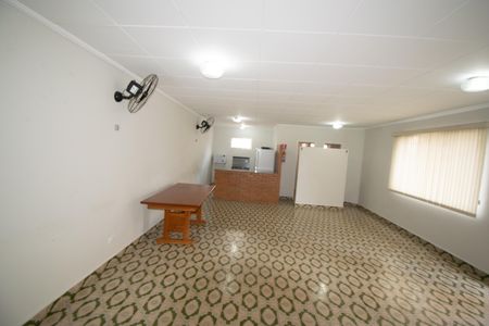 Apartamento à venda com 80m², 2 quartos e 1 vagaÁrea comum