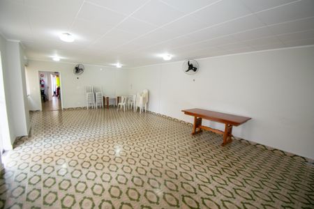 Apartamento à venda com 80m², 2 quartos e 1 vagaÁrea comum