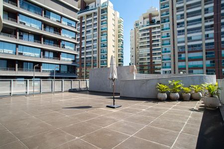 Studio à venda com 19m², 1 quarto e sem vaga Studio à venda com 19m², 1 quarto e sem vagaÁrea comum - Piscina