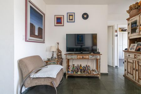 Apartamento à venda com 67m², 2 quartos e sem vaga Apartamento à venda com 67m², 2 quartos e sem vagaSala