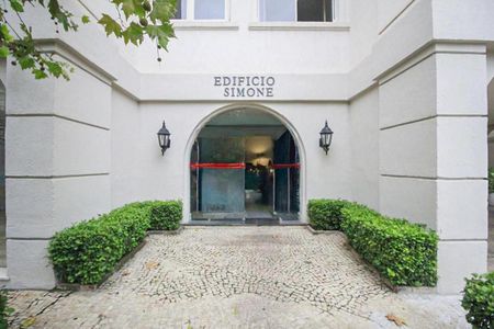 Apartamento à venda com 67m², 2 quartos e sem vaga Apartamento à venda com 67m², 2 quartos e sem vagaFachada