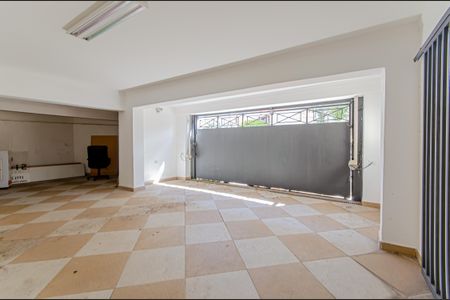 Casa para alugar com 184m², 3 quartos e 2 vagas Casa para alugar com 184m², 3 quartos e 2 vagasGaragem