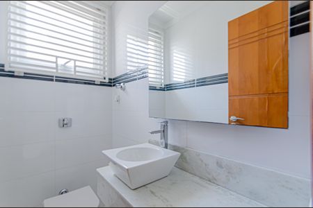 Casa para alugar com 184m², 3 quartos e 2 vagas Casa para alugar com 184m², 3 quartos e 2 vagasLavabo 2