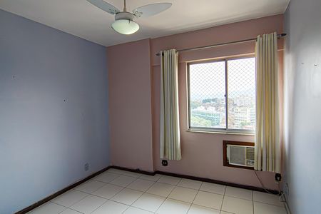 Apartamento à venda com 215m², 4 quartos e 2 vagas Apartamento à venda com 215m², 4 quartos e 2 vagasQuarto 1
