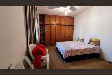 Casa de condomínio à venda com 140m², 3 quartos e 4 vagas