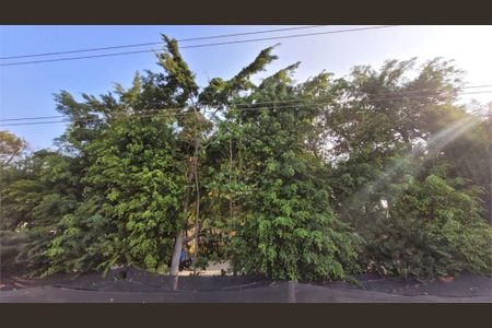 Casa de condomínio à venda com 140m², 3 quartos e 4 vagas