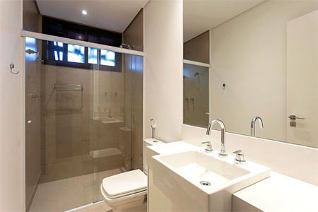 Casa à venda com 427m², 4 quartos e 3 vagas