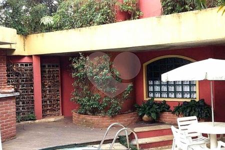 Casa de condomínio à venda com 326m², 3 quartos e 2 vagas