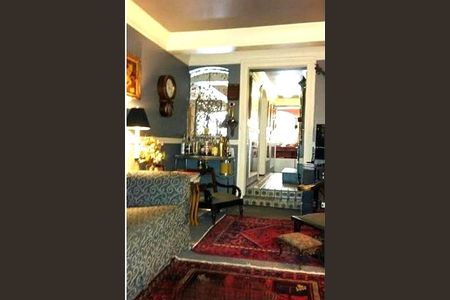 Casa de condomínio à venda com 326m², 3 quartos e 2 vagas