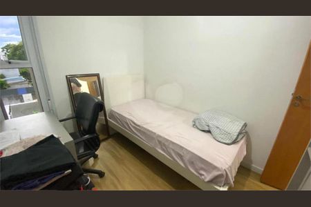 Casa à venda com 3 quartos, 87m² em Santo Amaro, São Paulo