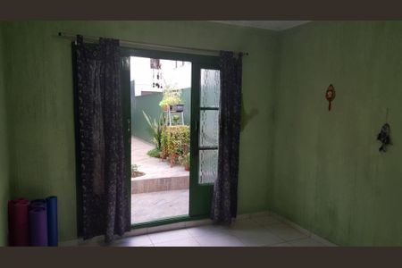 Casa à venda com 3 quartos, 207m² em Campo Grande, São Paulo
