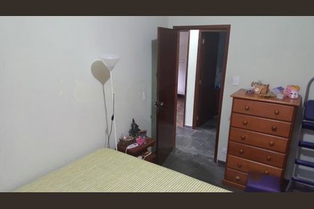Casa à venda com 3 quartos, 207m² em Campo Grande, São Paulo
