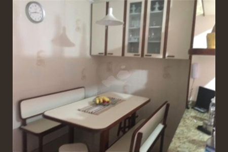 Casa de Condomínio à venda com 3 quartos, 111m² em Vila Olímpia, São Paulo