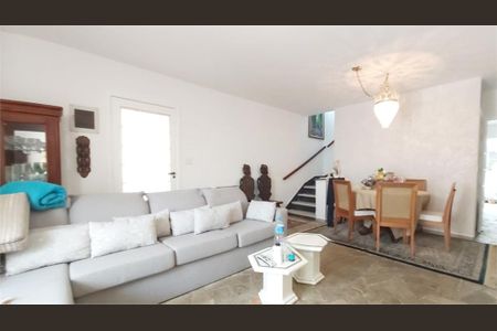 Casa de Condomínio à venda com 2 quartos, 120m² em Vila Cordeiro, São Paulo