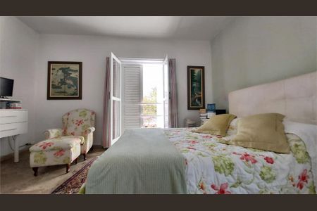 Casa de Condomínio à venda com 2 quartos, 120m² em Vila Cordeiro, São Paulo