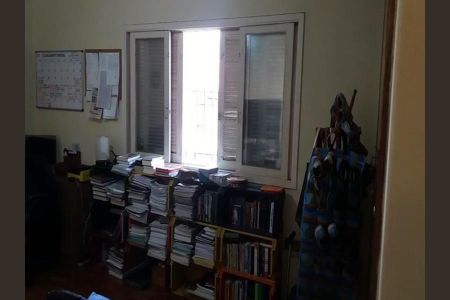 Casa à venda com 150m², 3 quartos e 2 vagas