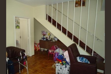 Casa à venda com 3 quartos, 143m² em Campo Belo, São Paulo