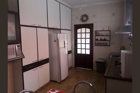 Casa à venda com 250m², 3 quartos e 2 vagas