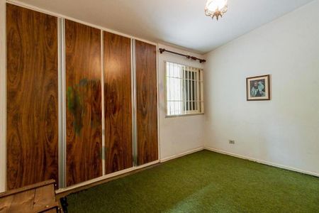 Casa à venda com 241m², 4 quartos e 4 vagas