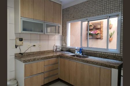 Casa à venda com 176m², 3 quartos e 3 vagas