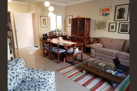 Casa à venda com 3 quartos, 176m² em Vila Ipojuca, São Paulo