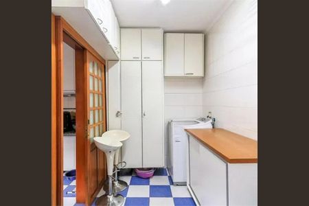 Casa de condomínio à venda com 196m², 3 quartos e 2 vagas
